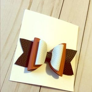 Hair bows